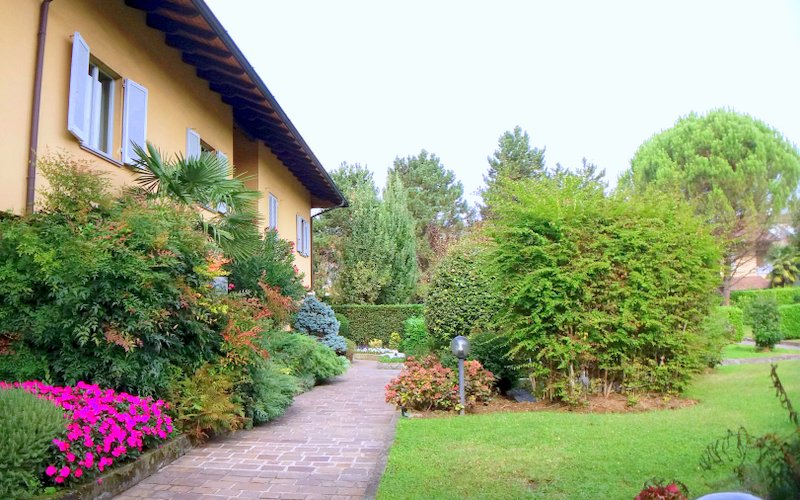 Mozzo Borghetto Villa In Contesto Di Pregio Agenzia