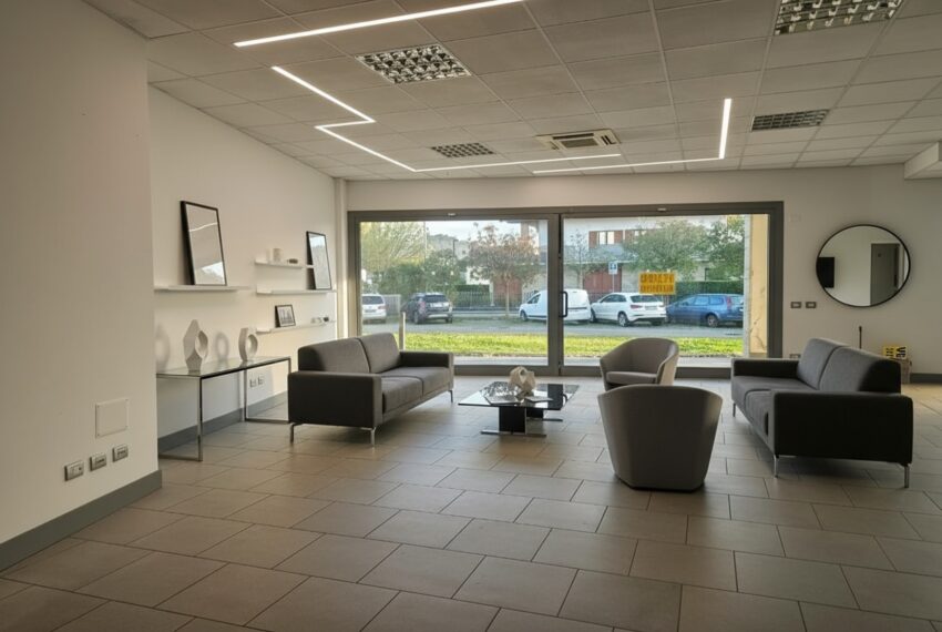 b9758c11-accb-4ea6-bc63-b68fb971a184