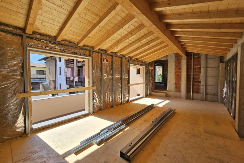 0019767-20250515_170002-min