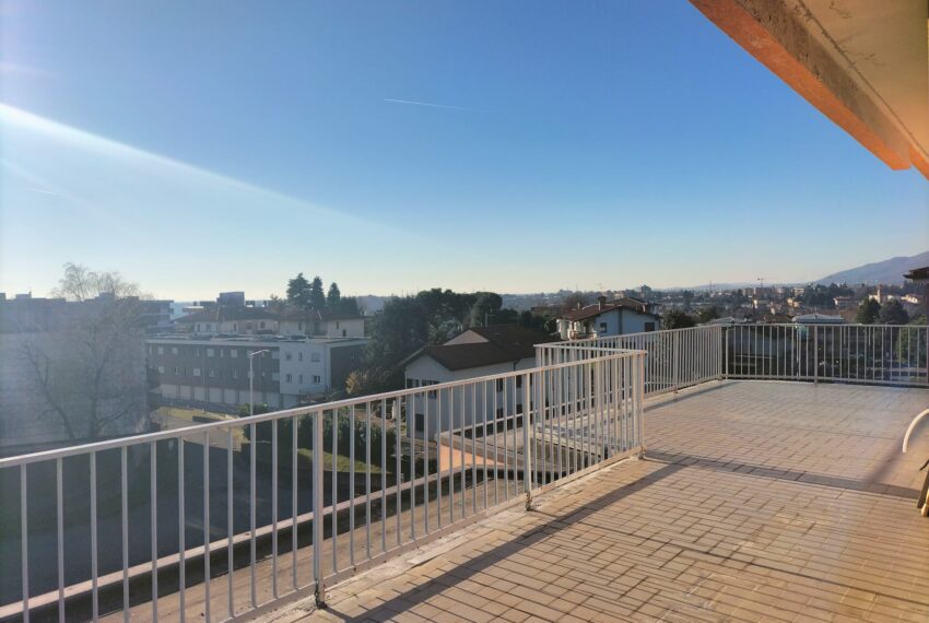 c70ff41f-2365-4e83-b4cd-9a431a11d3b2