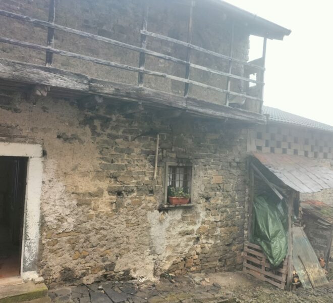 0020716-f75c4e1b-0000-4474-9b0d-4ceebacfefcc