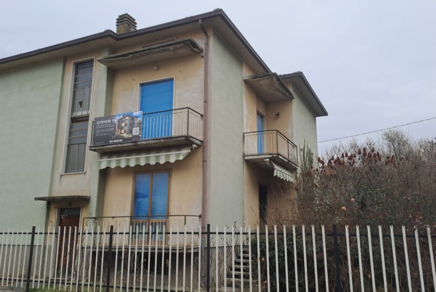 8d8e310f-8a75-42ce-9fe3-8dc9fef8d5fd