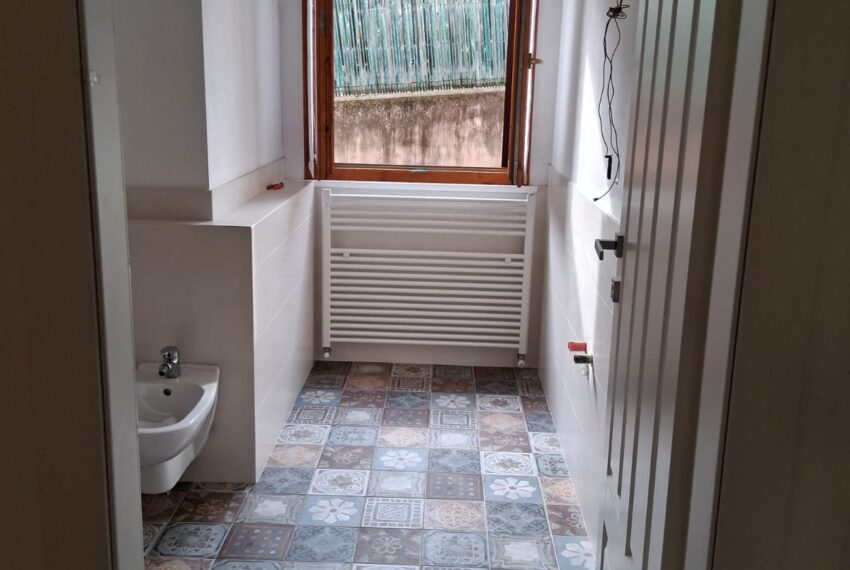 0021082-7ff99661-290c-463e-9821-79ce9e3f6c6d