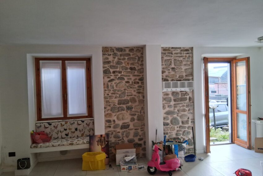 0021086-2469ae06-1779-4077-9586-9957c3a4b6d0