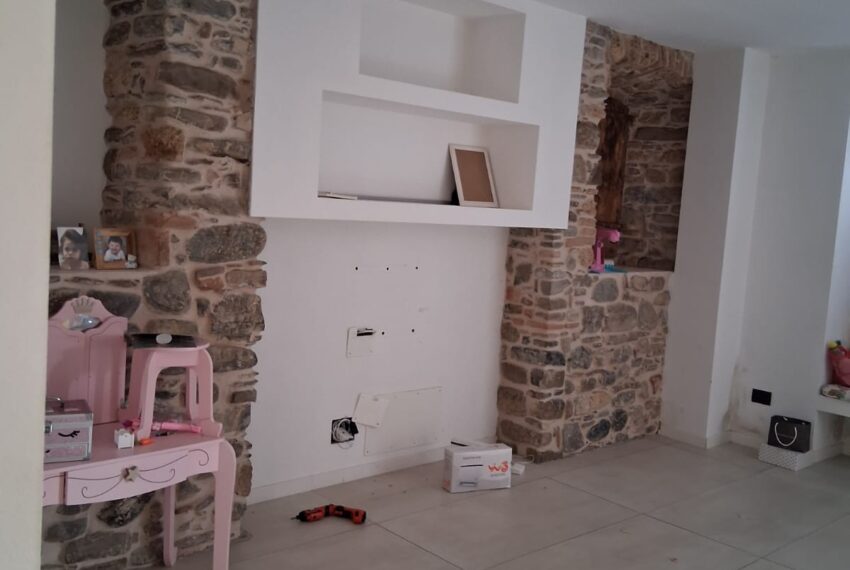 0021098-d692ca56-76b6-43c0-8c21-aadd5291b844