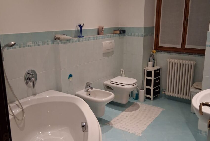 0021100-3a7c4a4b-9e11-48ba-af99-060df8794907