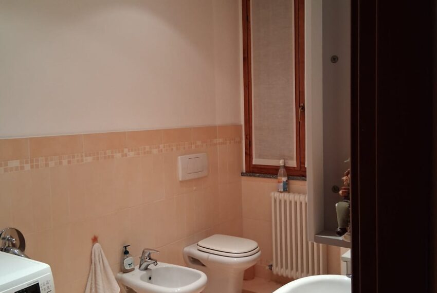 0021102-5f3d3a18-1d39-496f-92b6-678451615a8a