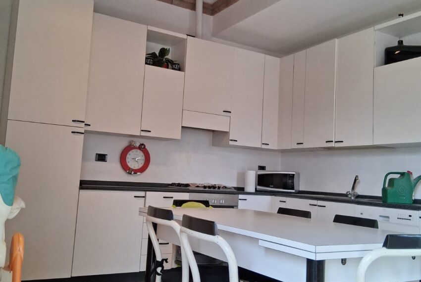 0021123-ddc05553-9fbe-4591-8fee-d4ad950d6709