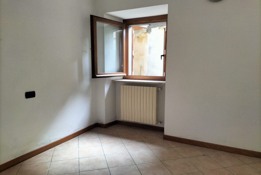 94a1ca12-da64-4e46-adc8-be8f3d2d2aca