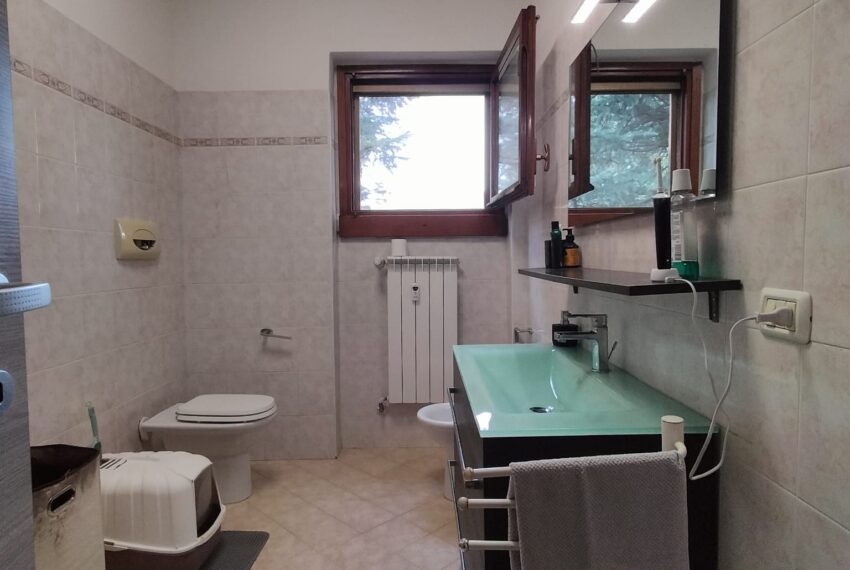 abfcef9d-0a3a-4747-8e2b-b9d6a48d92bb