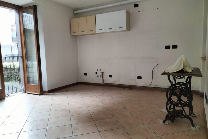 b7b83292-96dc-4709-b82b-ad10b3e72629