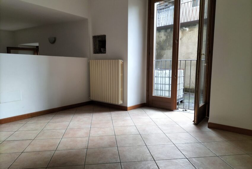 bf999744-d5dc-485a-a933-e14f716983f7