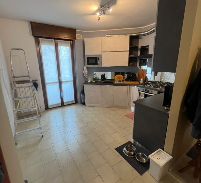 d952c371-677e-462e-b191-479a8f4d2984