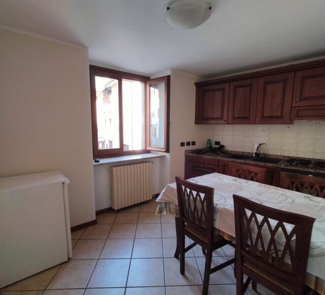 e7db64de-cebb-4b7d-97b4-650bee10264c