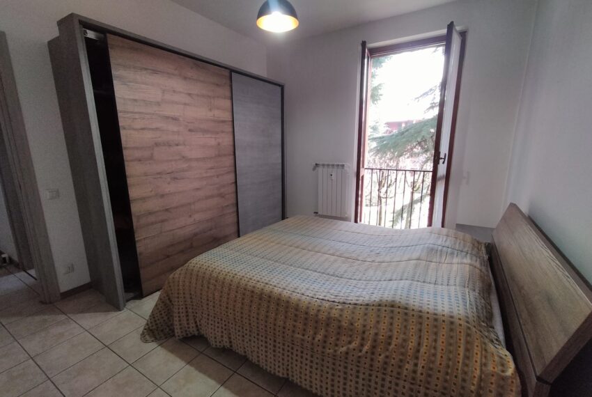 e96d359b-a791-4b69-aae3-9db0fd561f11