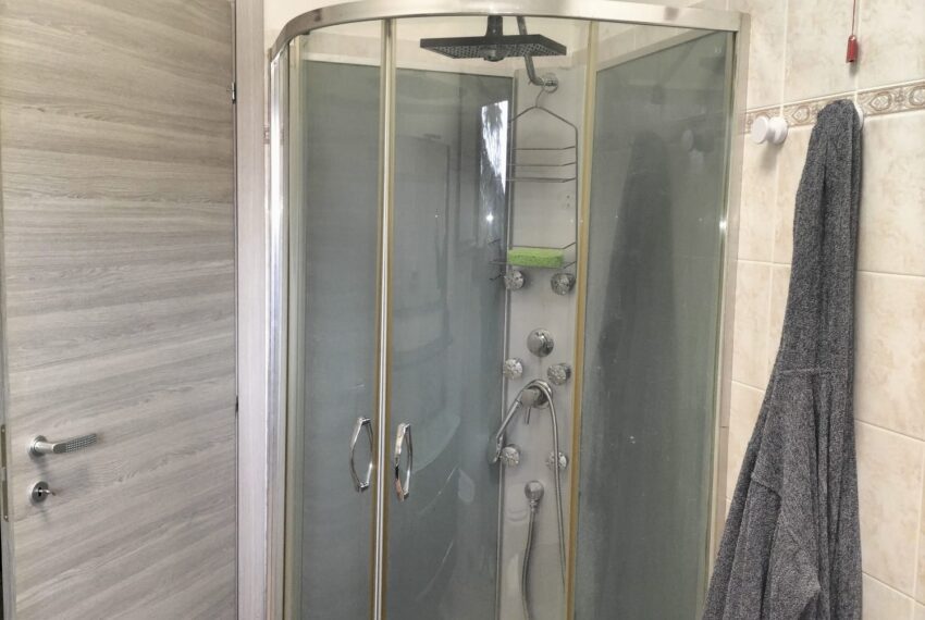 fc5ae18e-a172-419a-9c36-622cba8a8f9c