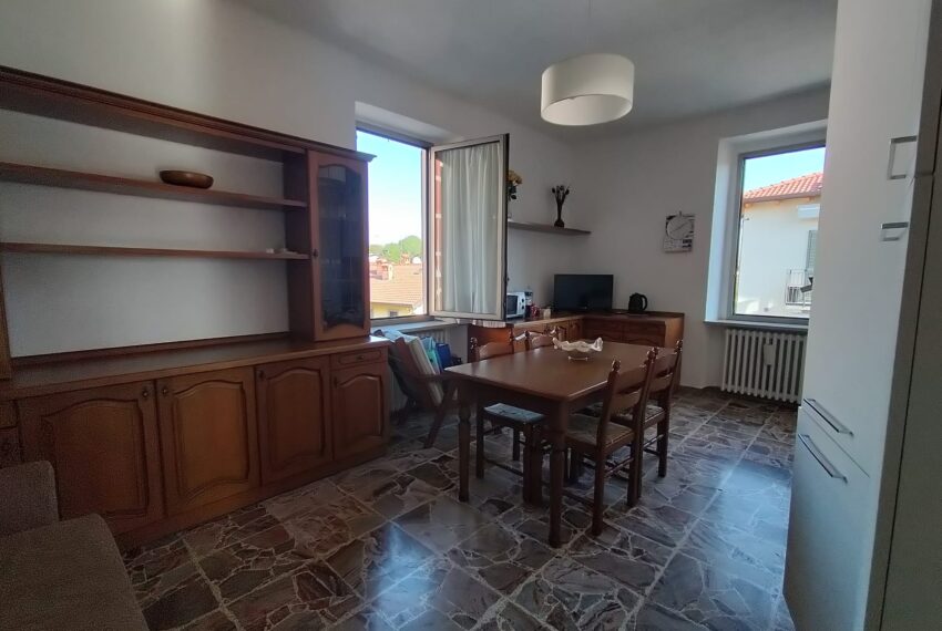 39d844d8-82b4-4560-8bd0-5e9f0556df49