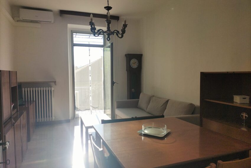 65ab6567-0a52-4baf-ae78-347b19d2b5d3