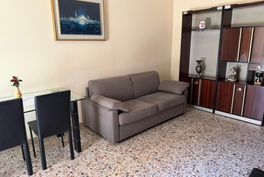 WhatsApp Image 2025-10-09 at 07.15.50