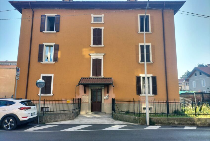 d0212a1b-f9b0-4872-afe8-4e5beeb9d9c1