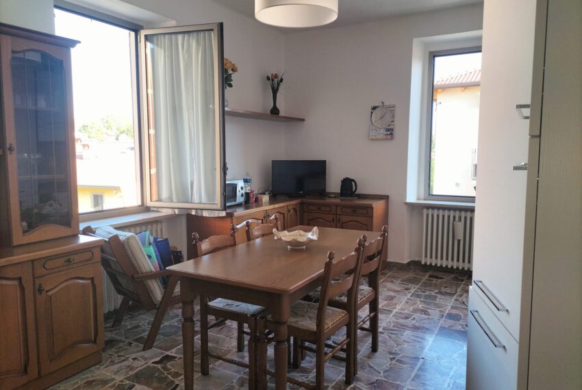 df9a1986-6176-4c1b-818d-8bc72d2791c8