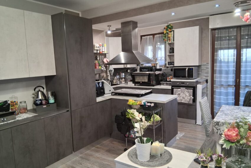 ec45b174-8e5e-4ad4-ac2b-47589d4774f7