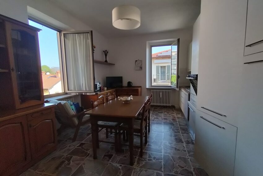 fb19d1b6-c951-4558-a223-095778719eb9