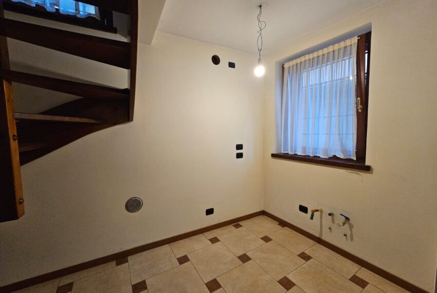 Immagine WhatsApp 2025-03-12 ore 00.06.36_3fa9b0c7