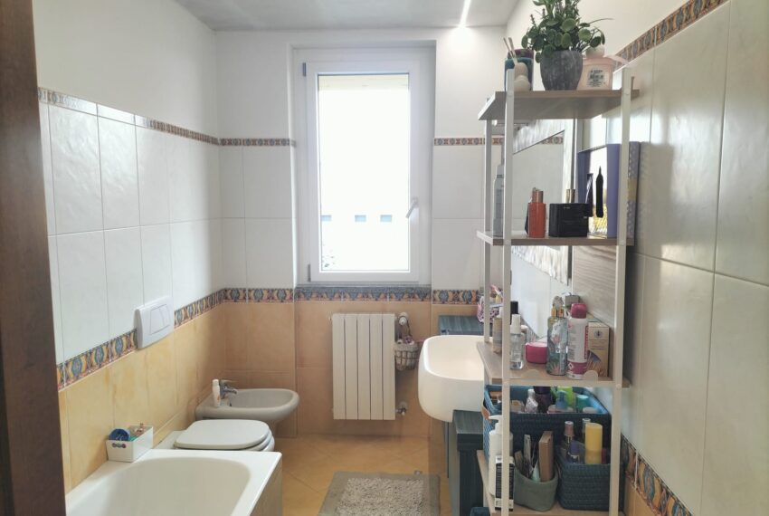 4e599ea8-6660-4952-9cdf-35356249d0d6